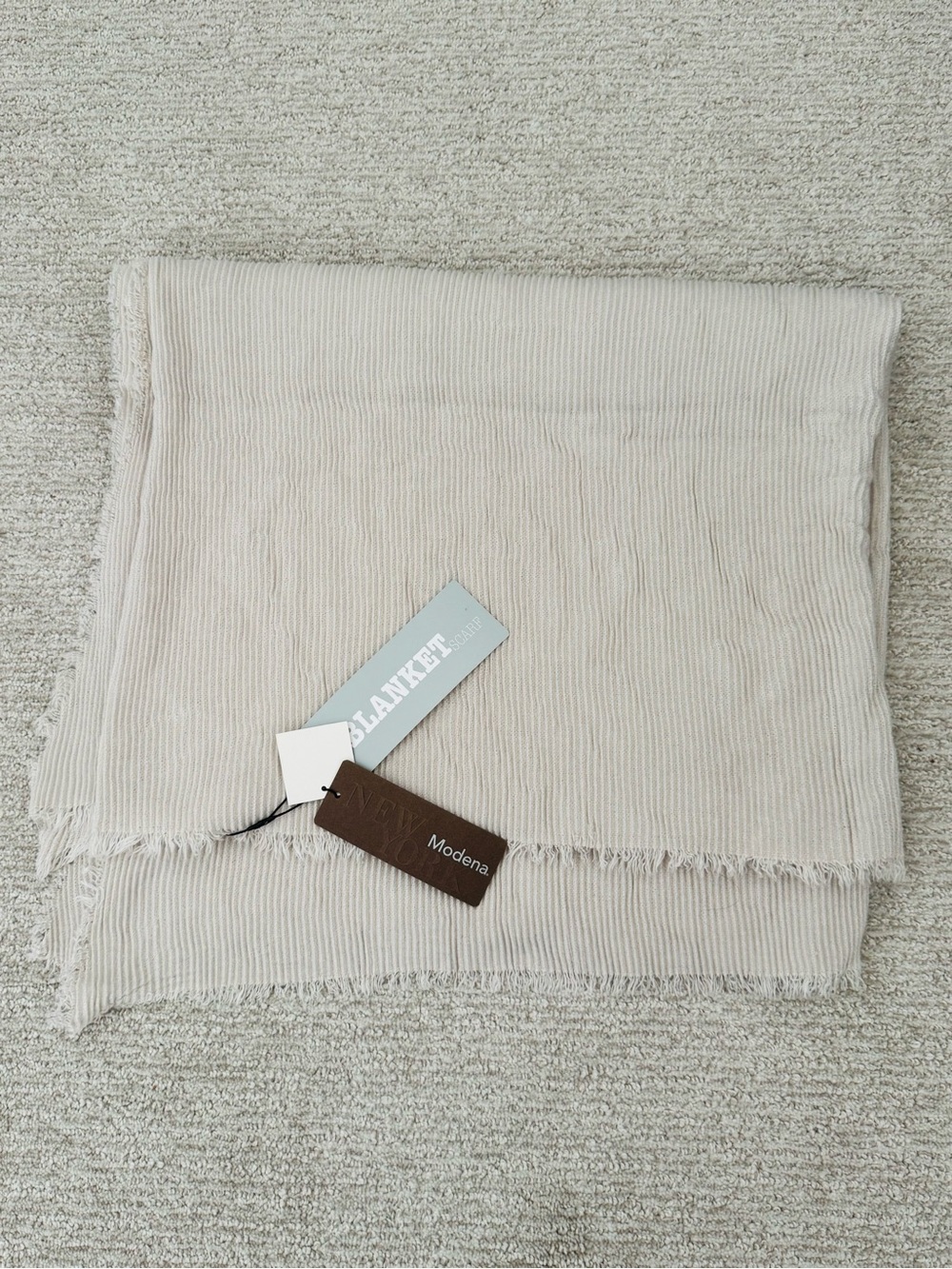 NWT Modena New York Ribbed Blanket Scarf in Cream Beige 33x81” - Picture 2 of 4